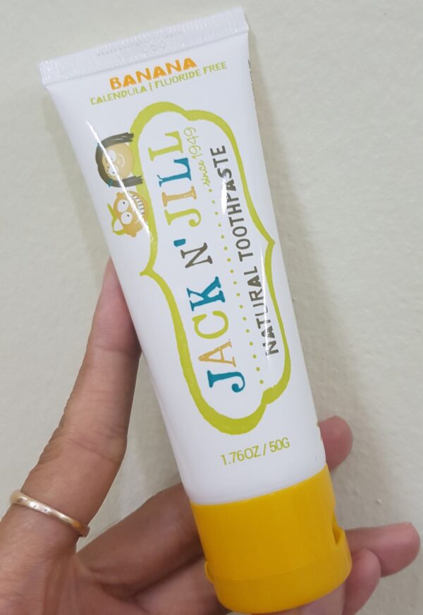 Kem đánh răng Jack N' Jill  cho trẻ từ 6 tháng tuổi vị chuối tuýp 50g - Image 3