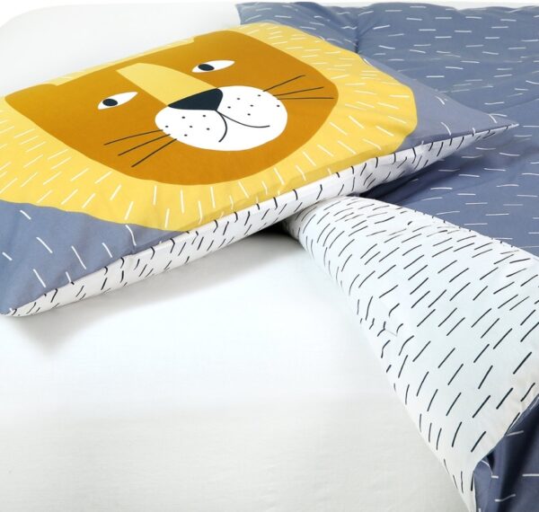 Bộ chăn bông trần và vỏ gối cho trẻ Lion - Image 2