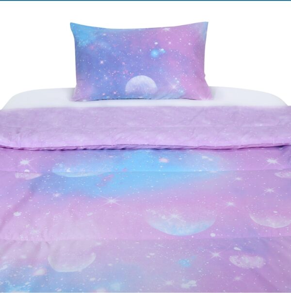 Bộ chăn bông trần và vỏ gối cho trẻ Pink Galaxy - Image 3