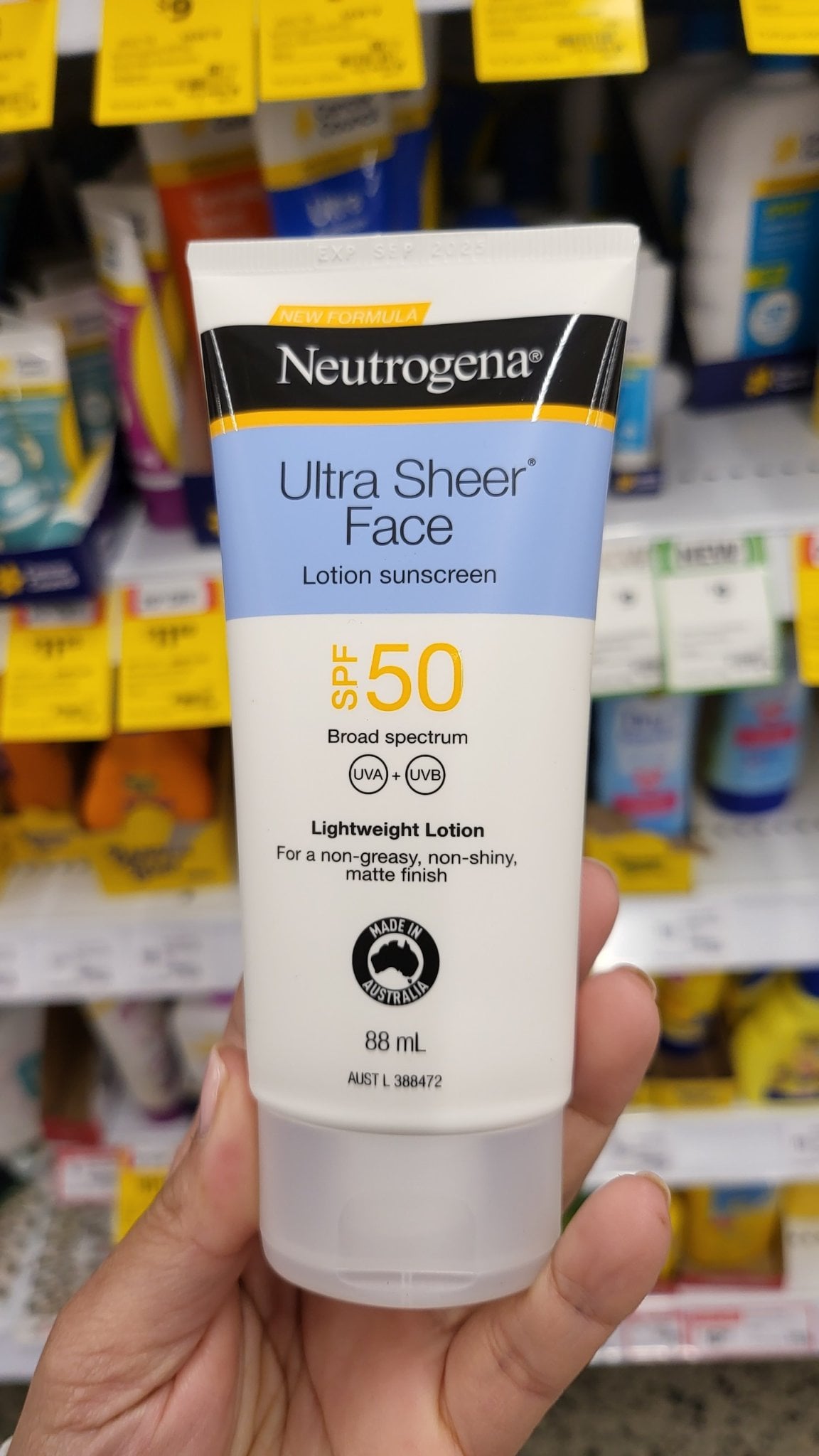 Kem chống nắng cho da mặt Neutrogena Ultra Sheer Face Lotion Sunscreen SPF 50+ 88ml - Image 2