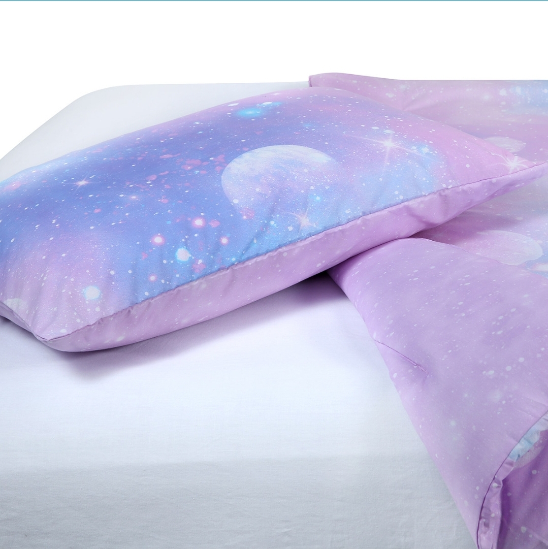Bộ chăn bông trần và vỏ gối cho trẻ Pink Galaxy - Image 2